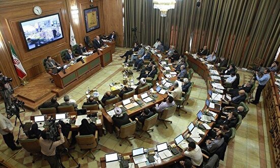 انتقاد عضو شورای شهر از عدم شفافیت فرایند جذب افراد در شهرداری تهران