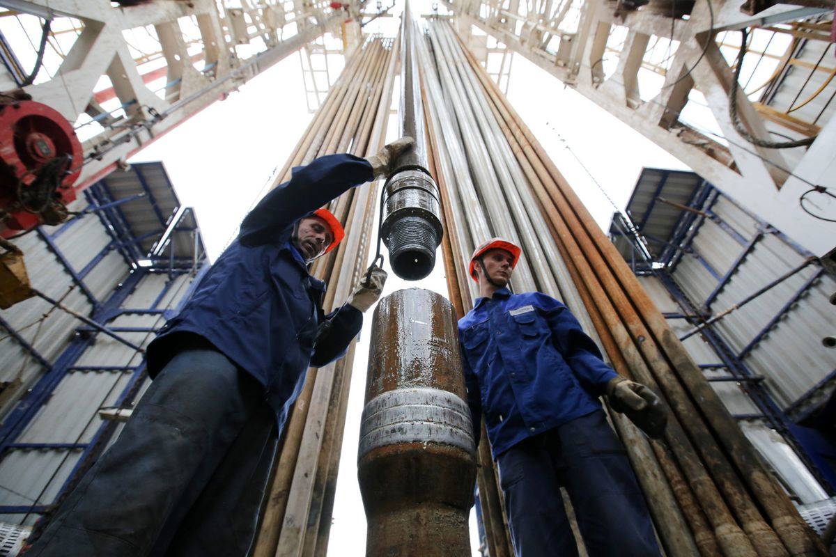روسیه و عربستان ‌می‌توانند بازار نفت را کنترل کنند؟
