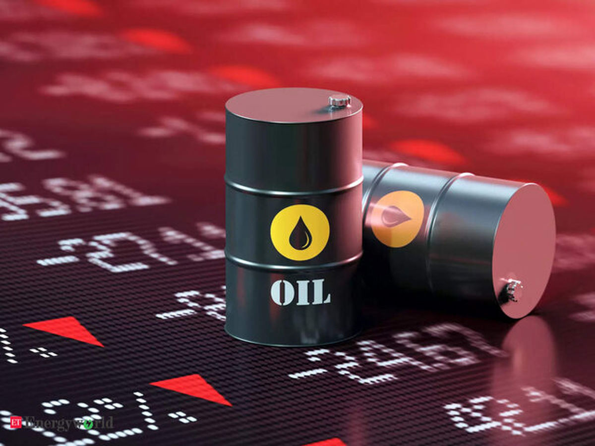نفت به مرز ۱۰۰ دلار سقوط کرد