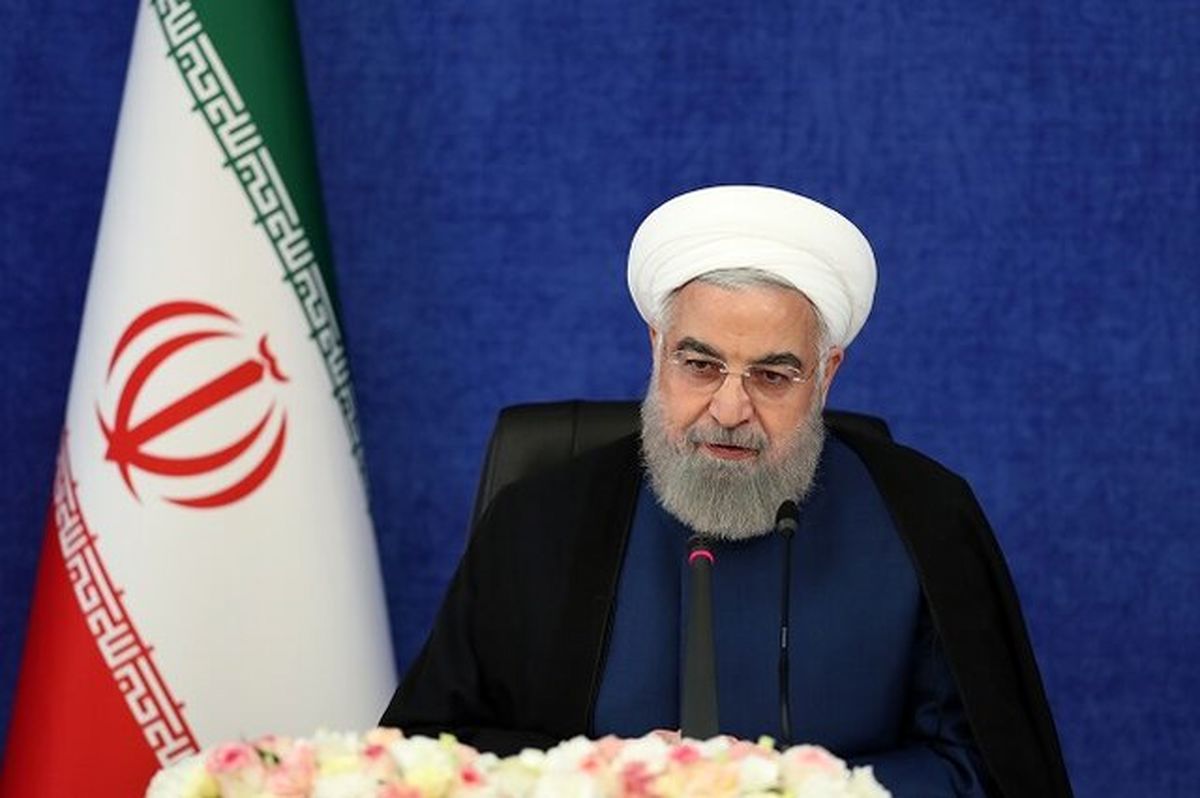 روحانی: در روزهای شروع به کار دولت، امید در سراسر ایران موج می زد
