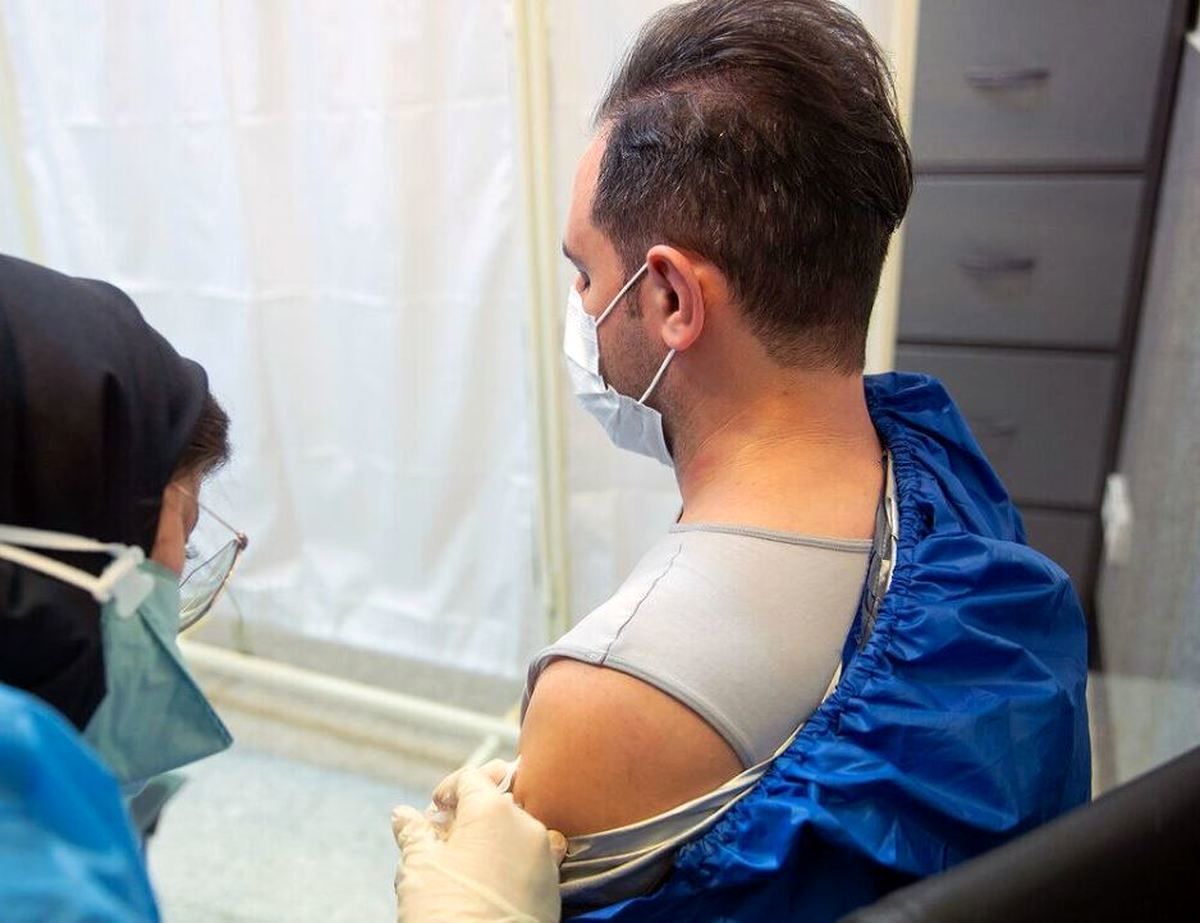 تزریق همزمان واکسن‌های کرونا و آنفلوآنزا خطری ندارد