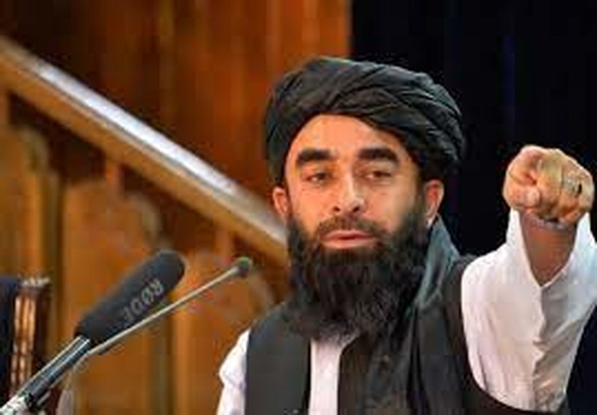 سخنگوی طالبان: ایران در امور افغانستان دخالت نکند.