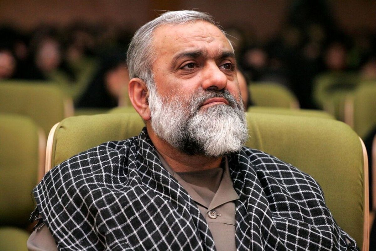 سردار نقدی: در زمان انقلاب اسلامی، مردم در خیابان به کسی فحش ندادند