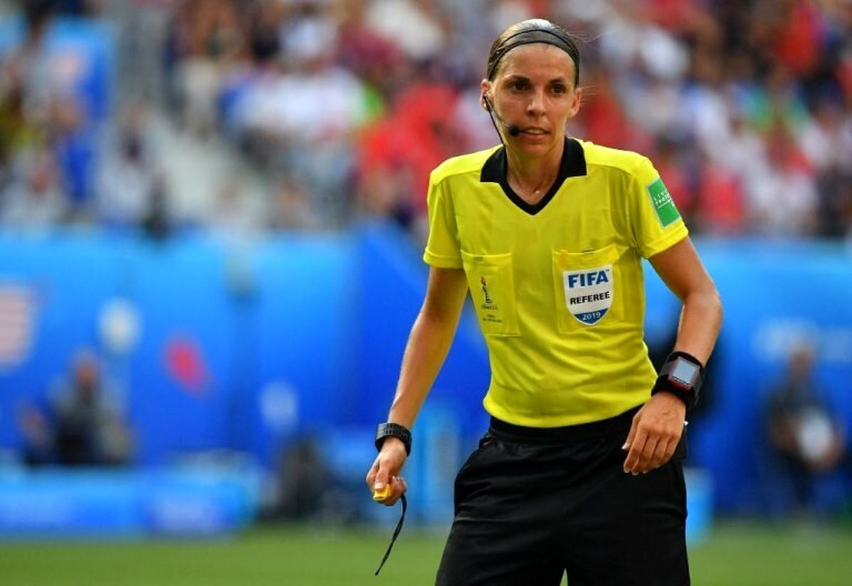 حضور ۶ داور زن در جام جهانی فوتبال مردان برای نخستین بار در تاریخ