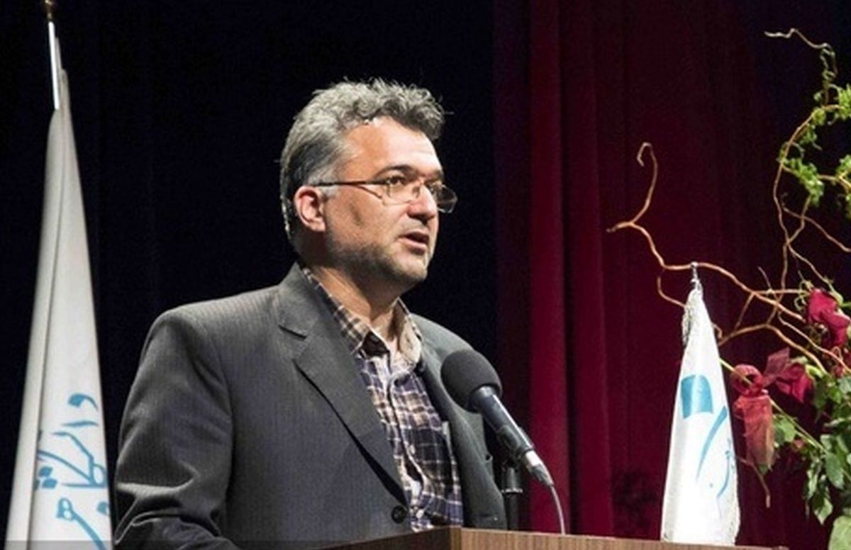 رئیس دانشگاه هنر تهران: با استادی که کلاس تشکیل ندهد، برخورد می‌شود