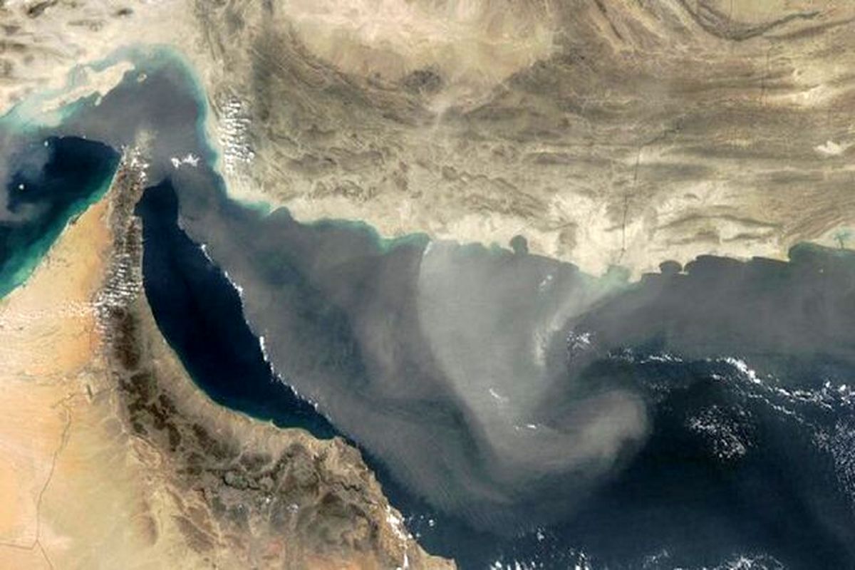نفتکشی که نزدیک سواحل عمان مورد حمله پهپادی قرار گرفته متعلق به یک میلیاردر اسرائیلی است