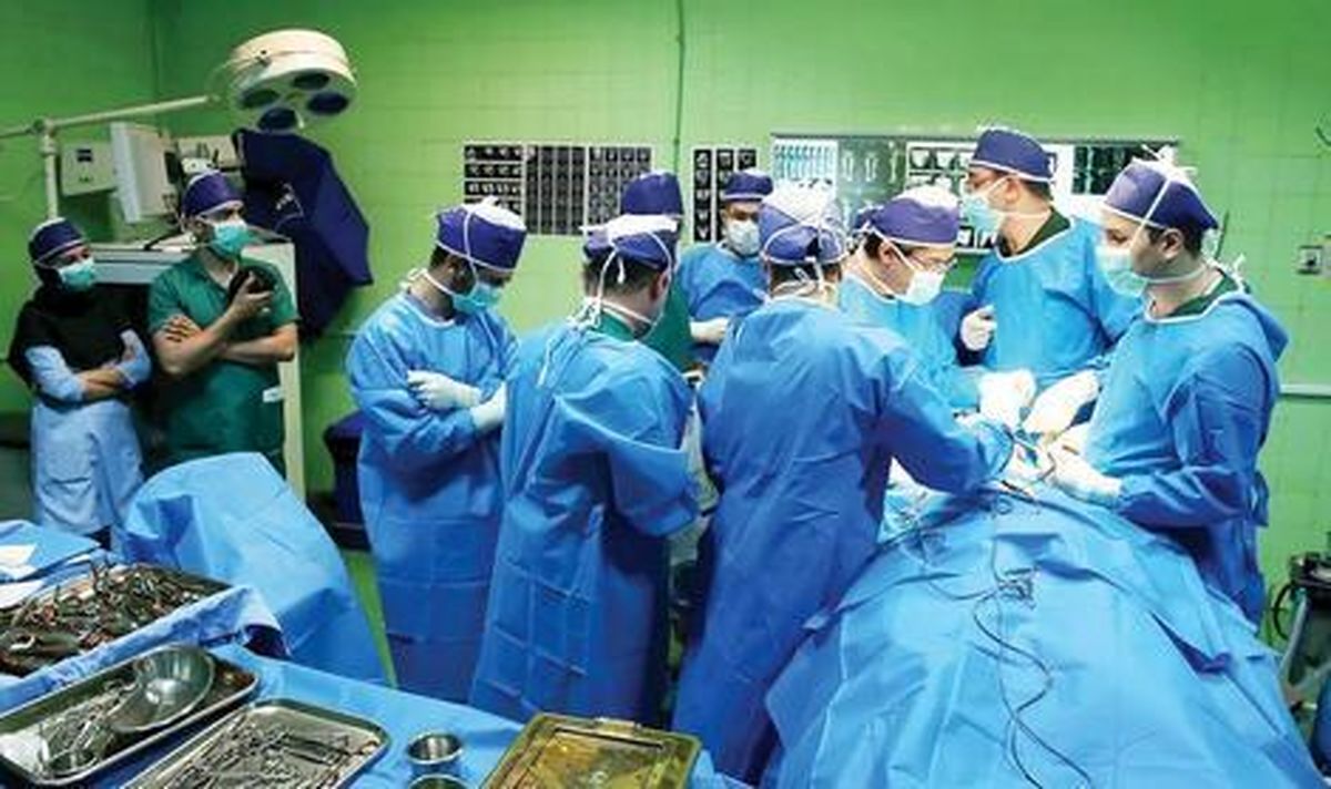 رئیس سازمان نظام‌پزشکی: تا پنج سال آینده جراح قلب نخواهیم داشت