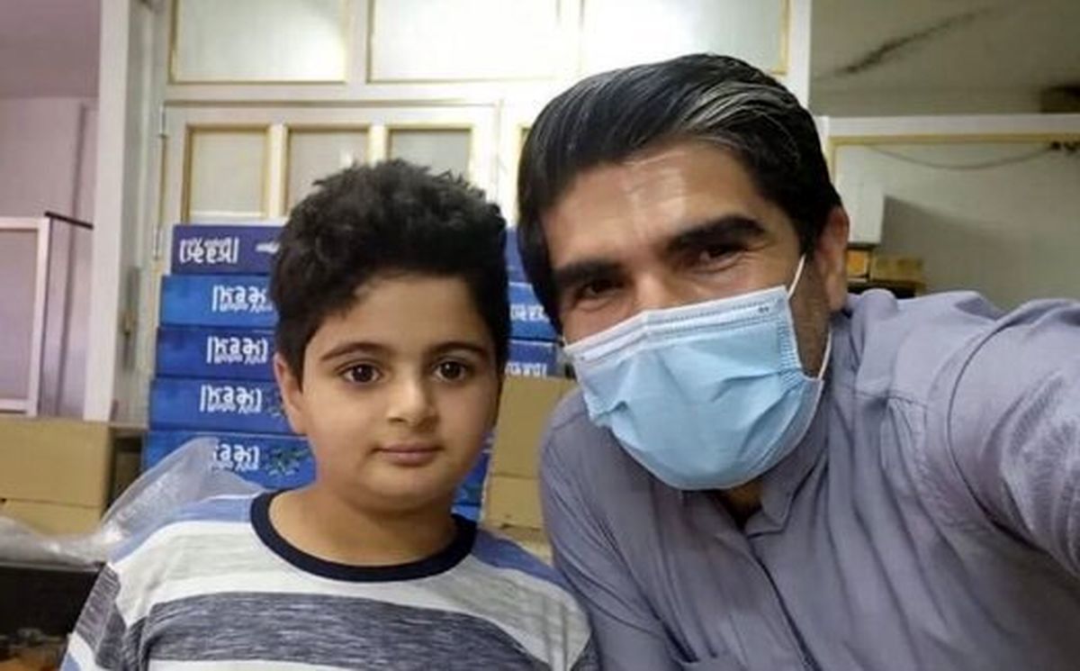 رئیس مرکز درمانی گلستان اهواز:حال پدر کیان پیرفلک خوب نیست، امیدواریم مقاومت کند