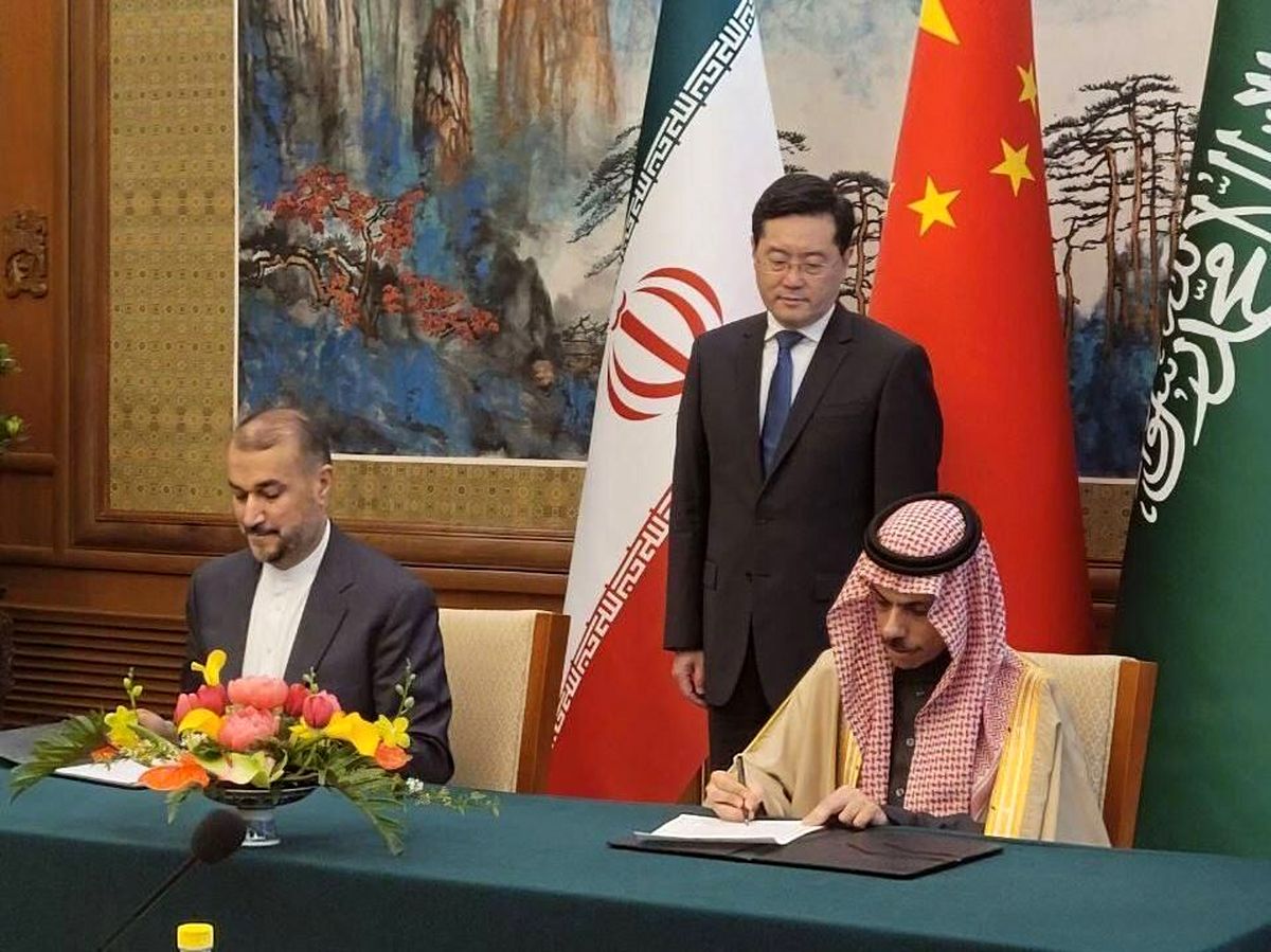 امضای بیانیه مشترک میان ایران و عربستان در چین؛ توافق برای تسهیل روادید عمره