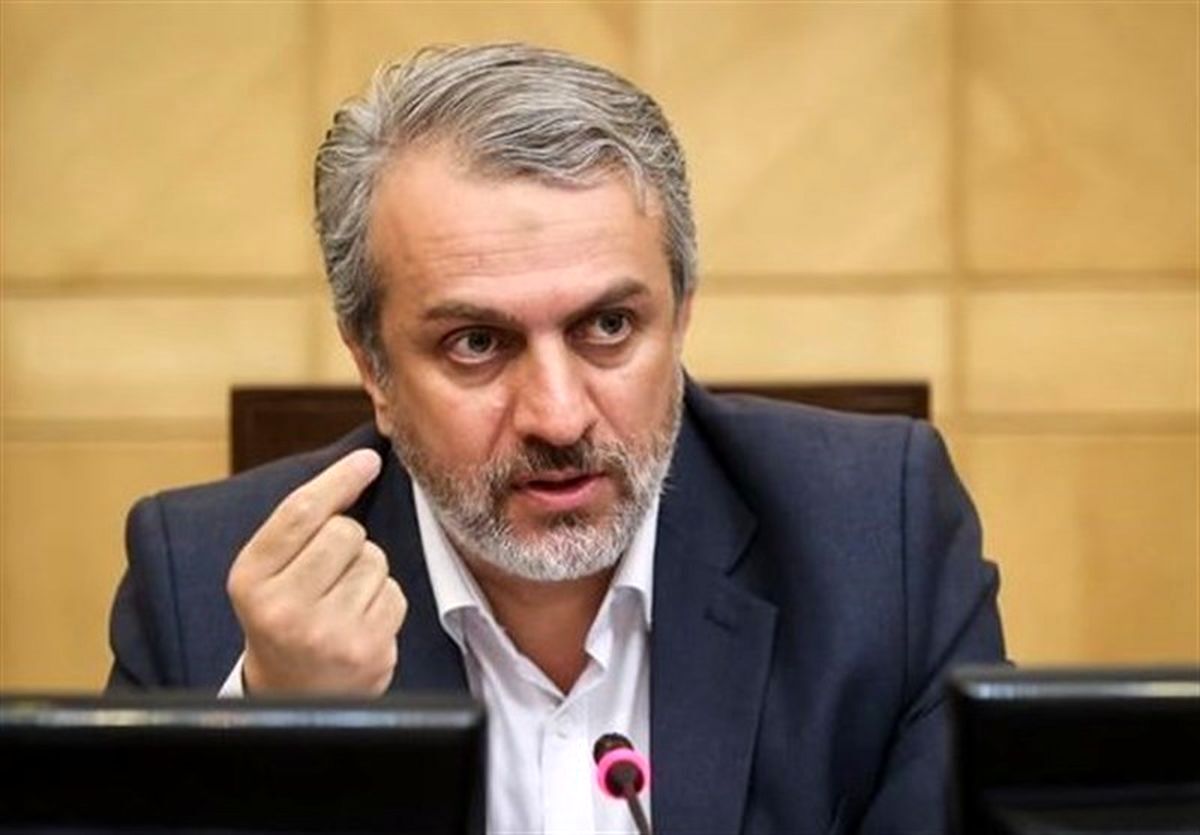 رئیس شورای اطلاع‌رسانی دولت: تغییر وزیر صمت به علت نابسامانی بازار خودرو صحت ندارد