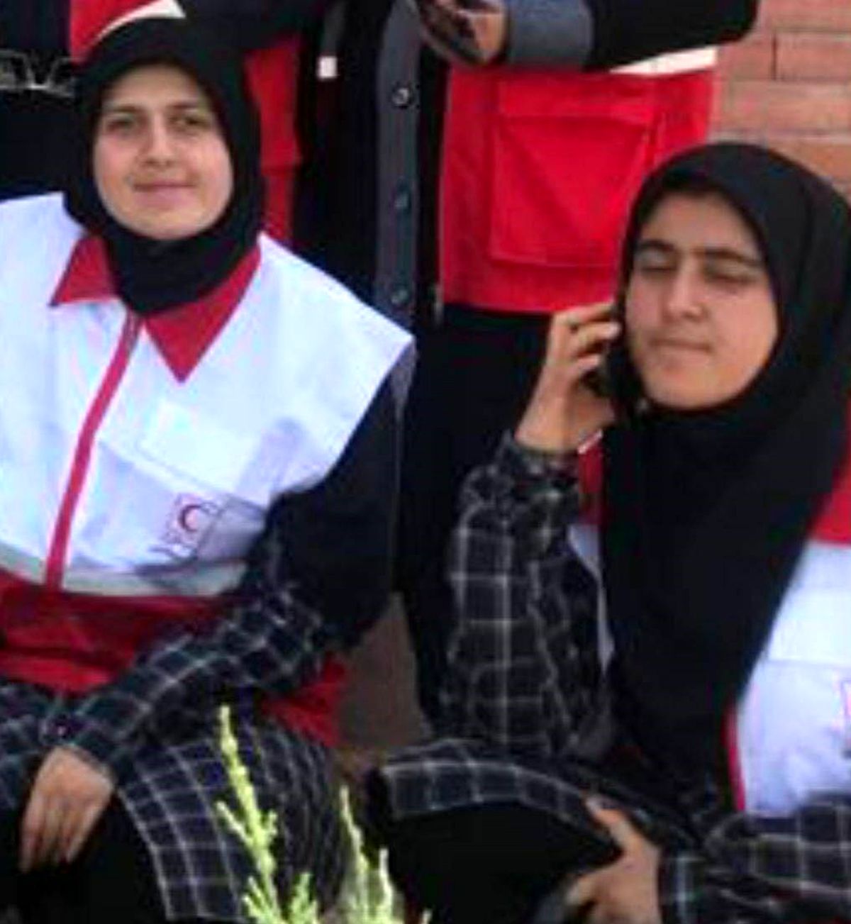 شهادت مکرمه حسینی و مجروحیت ملیکا حسینى دو خواهر امدادگر هلال احمر در کرمان