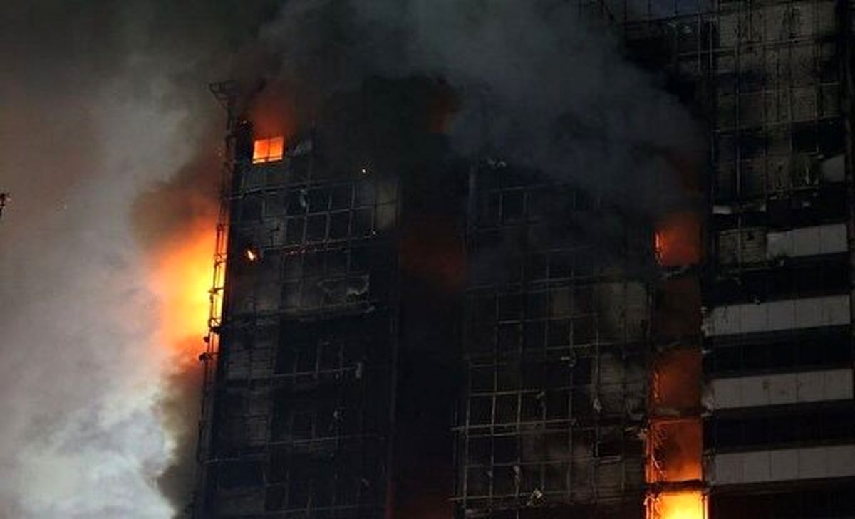 رئیس آتش‌نشانی تهران: تا نرسیدن آتش‌نشانان، مسئولان بیمارستان گاندی از آتش‌سوزی خبر نداشتند