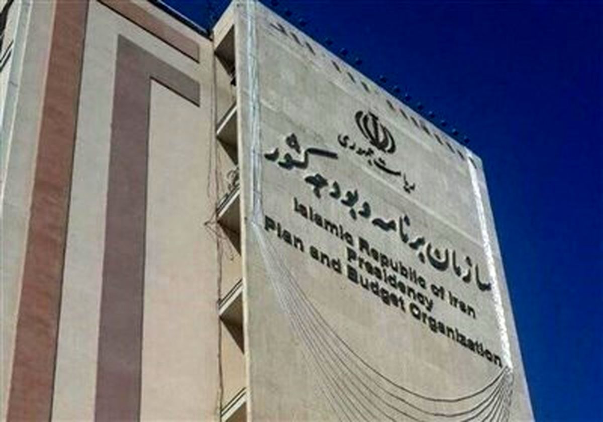 تداوم چالش دولت با مرکز آمار؛ رئیس مرکز آمار ایران برکنار شد