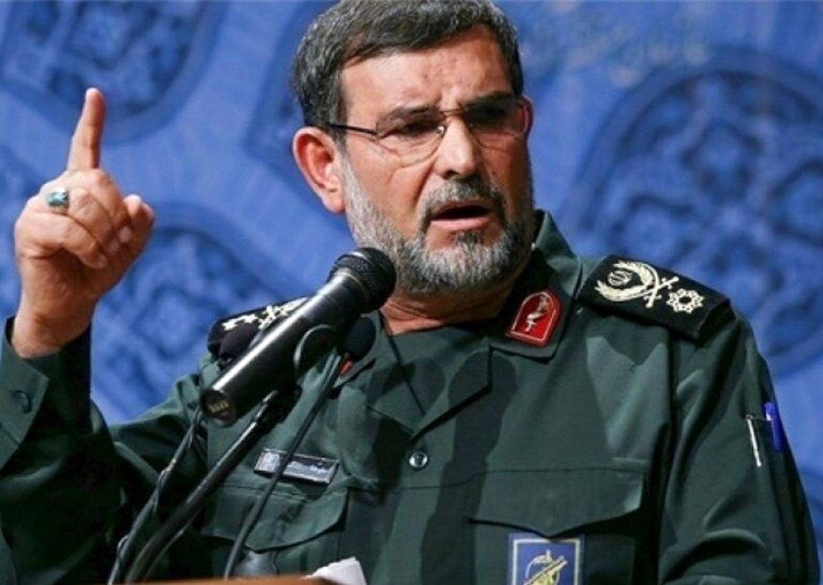 فرمانده نیروی دریایی سپاه درباره توقیف نفتکش ایران: اگر می‌زنند، منتظر خوردن باشند