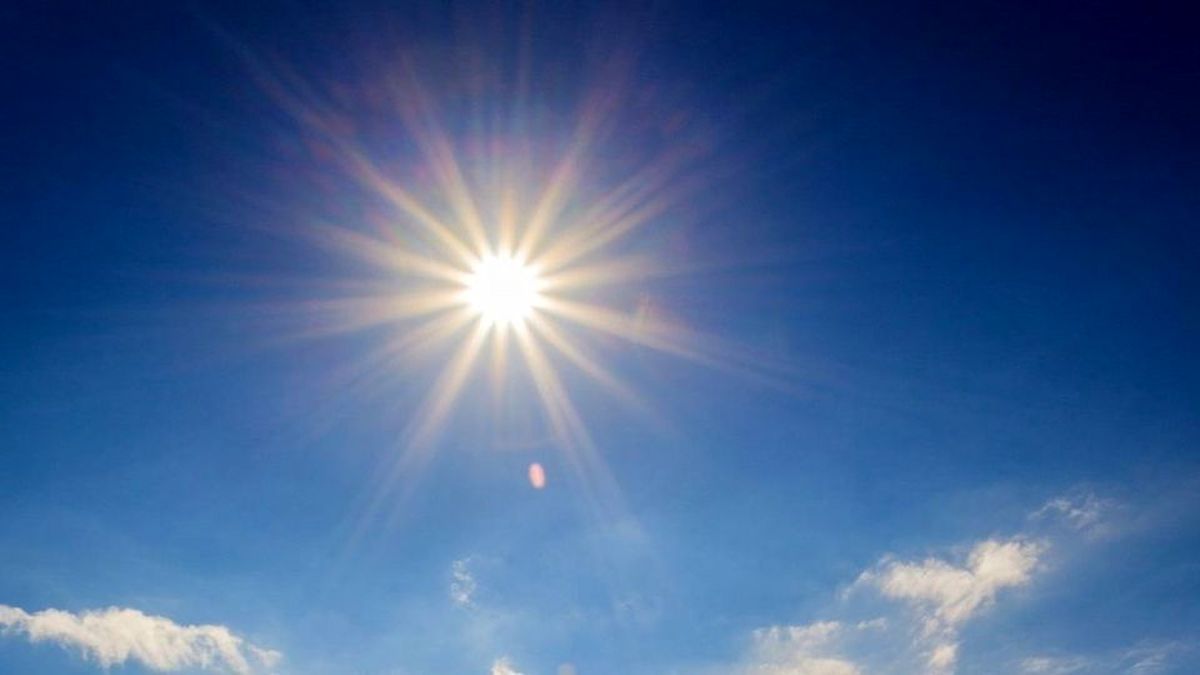 وزارت بهداشت: از ساعات ۱۱ تا ۱۵ در معرض نور خورشید قرار نگیرید