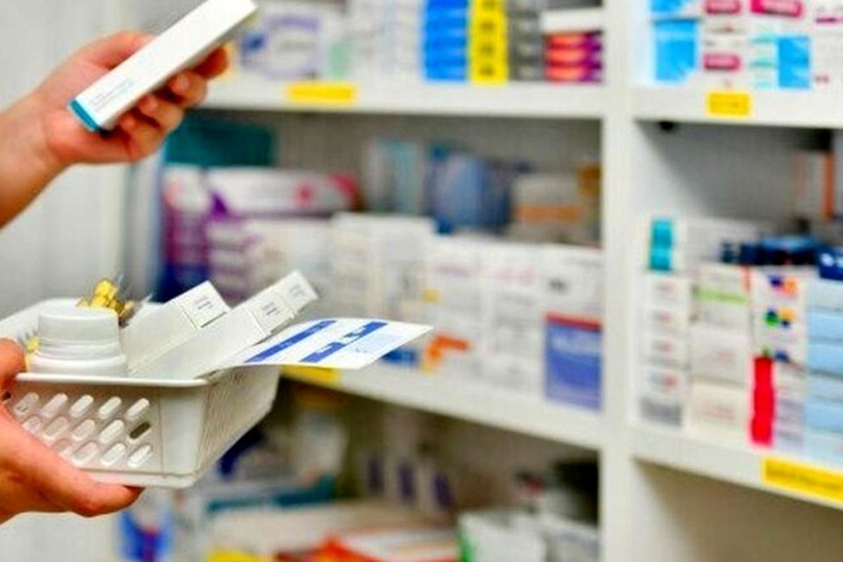 واکنش تامین اجتماعی به خبر خروج ۴۰۰ قلم دارو از پوشش بیمه: هیچ دارویی از پوشش بیمه‌ خارج نشده
