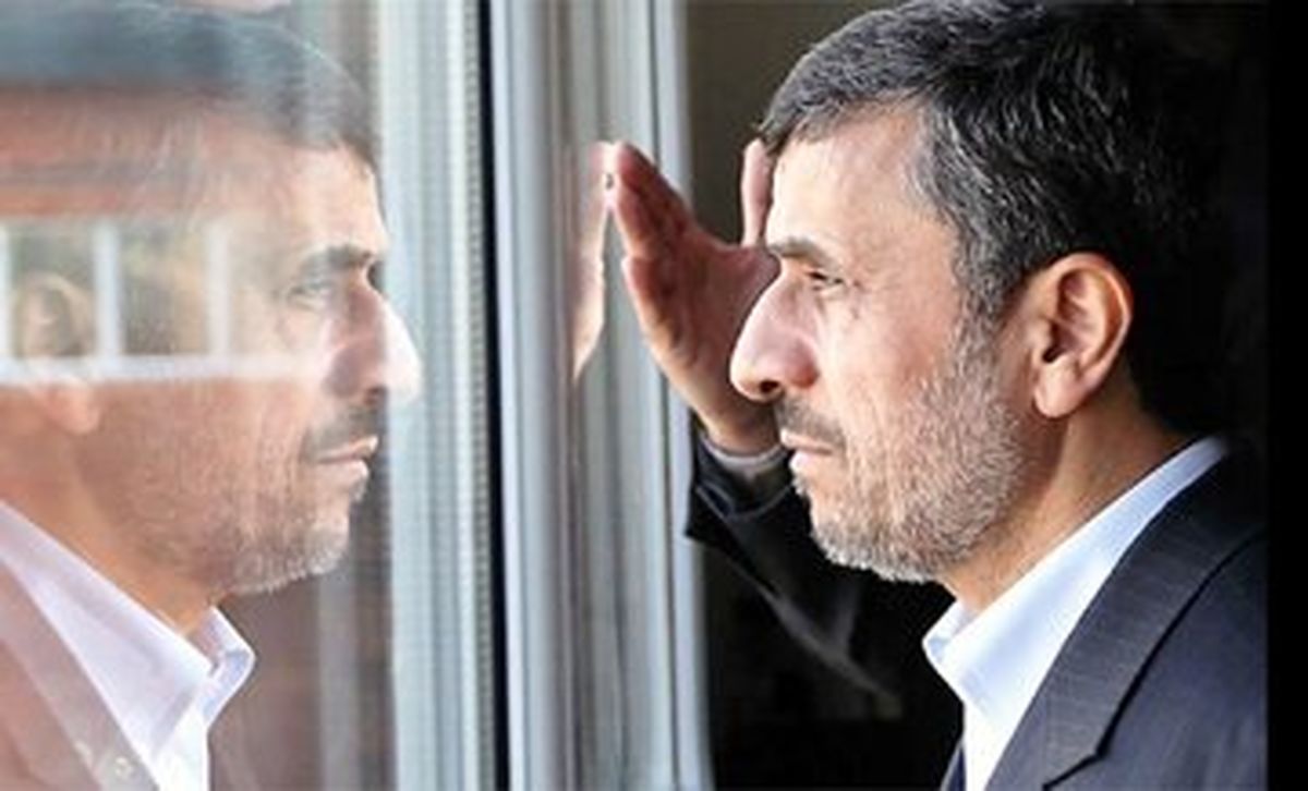 اصولگرایان وقتی احمدی نژاد برنده انتخابات شد، تصور کردند رایش سوم، پاریس را فتح کرده!