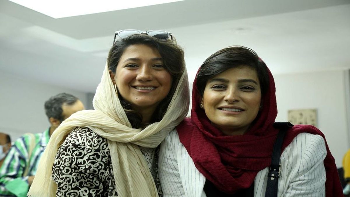 انجمن صنفی روزنامه‌نگاران تهران حکم الهه محمدی و نیلوفر حامدی را نمی‌پذیرد
