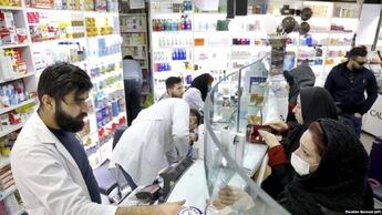 کمبود دارو، نقص مدیریتی است | حضور بدون برنامه‌ریزی افاغنه در ایران مشکلاتی برای خودشان و سیستم سلامت به دنبال دارد