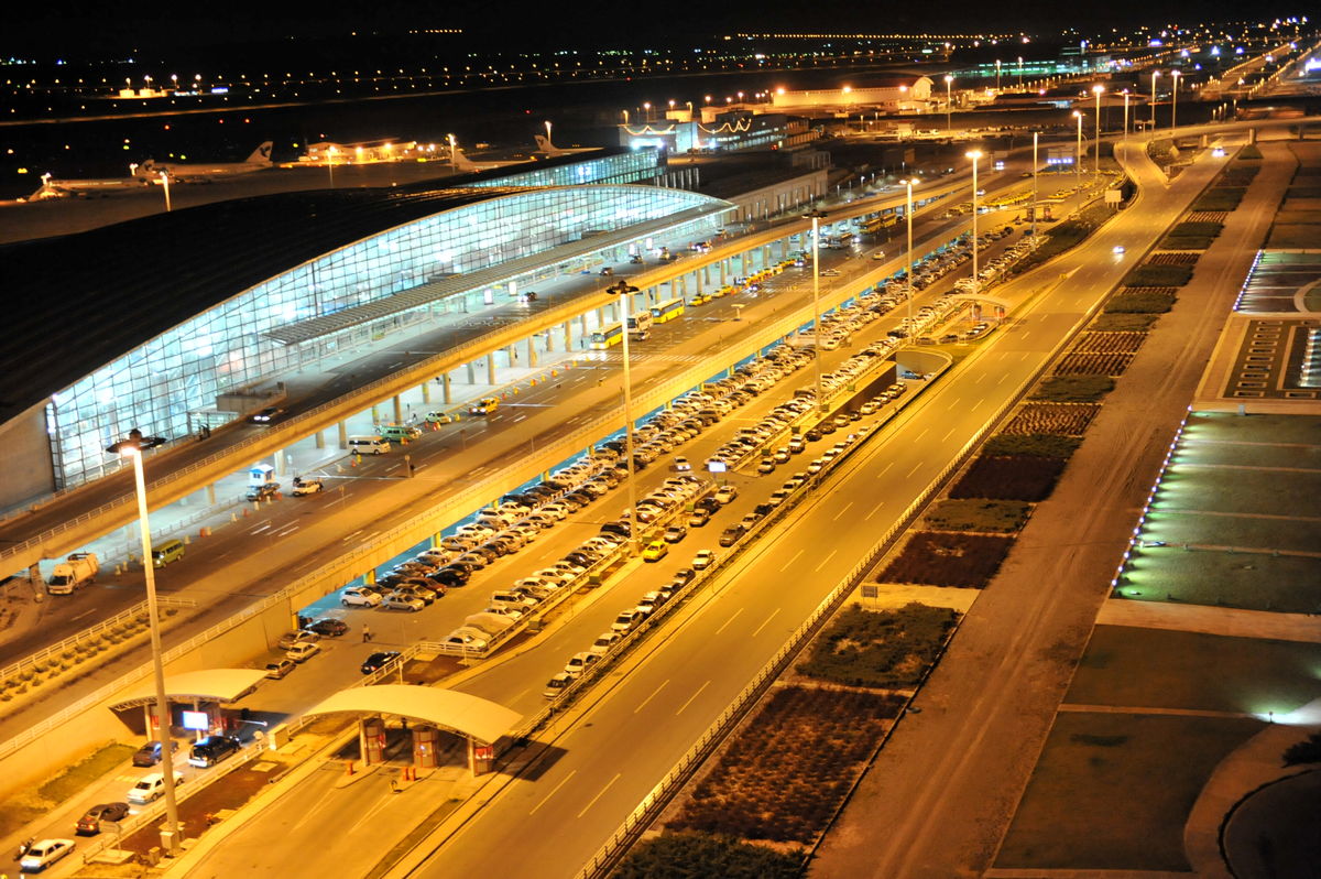 فرودگاه یا راه‌آهن؟ کدام در اولویت توسعه است؟