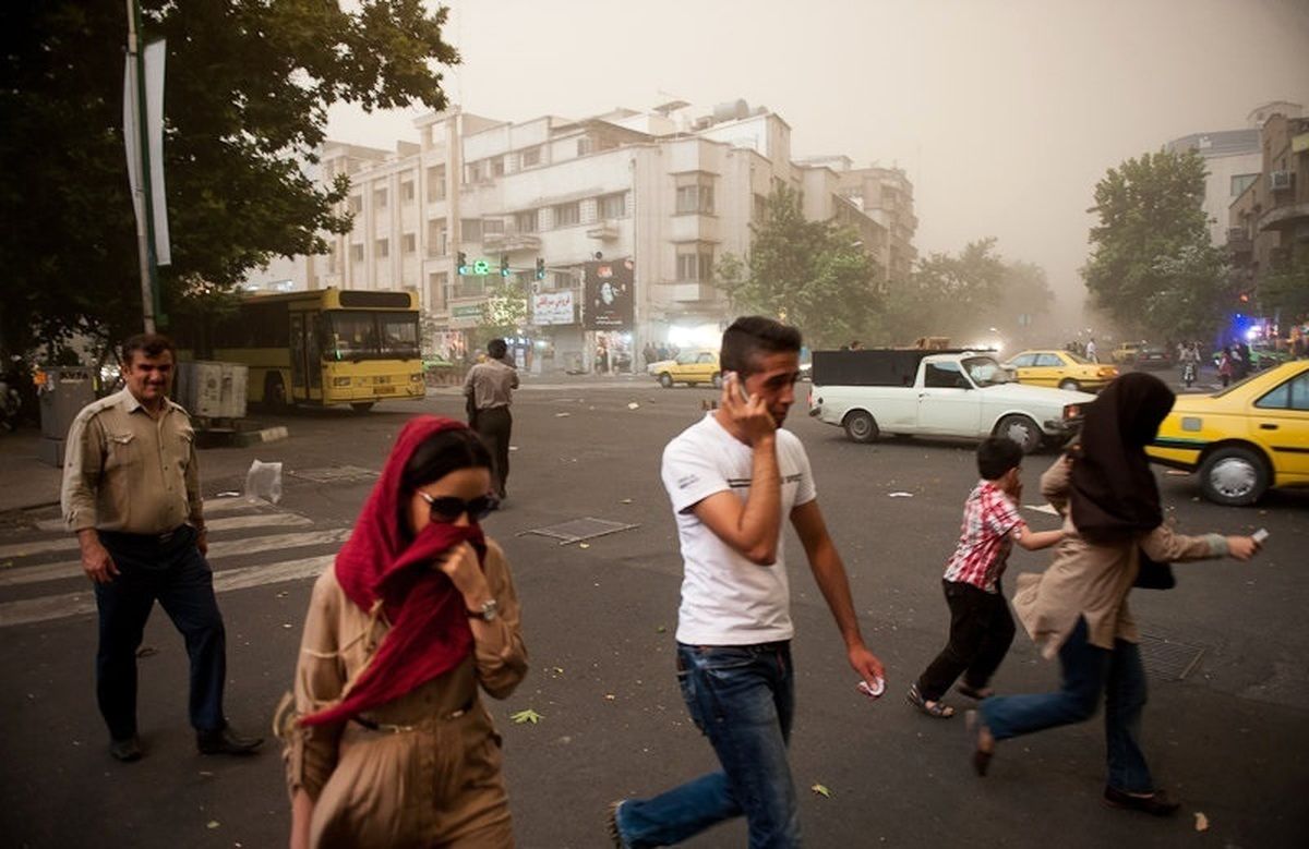 وزش باد شدید از امروز تا ظهر جمعه در تهران؛ مردم در نواحی مرتفع و بلند مستقر نشوند