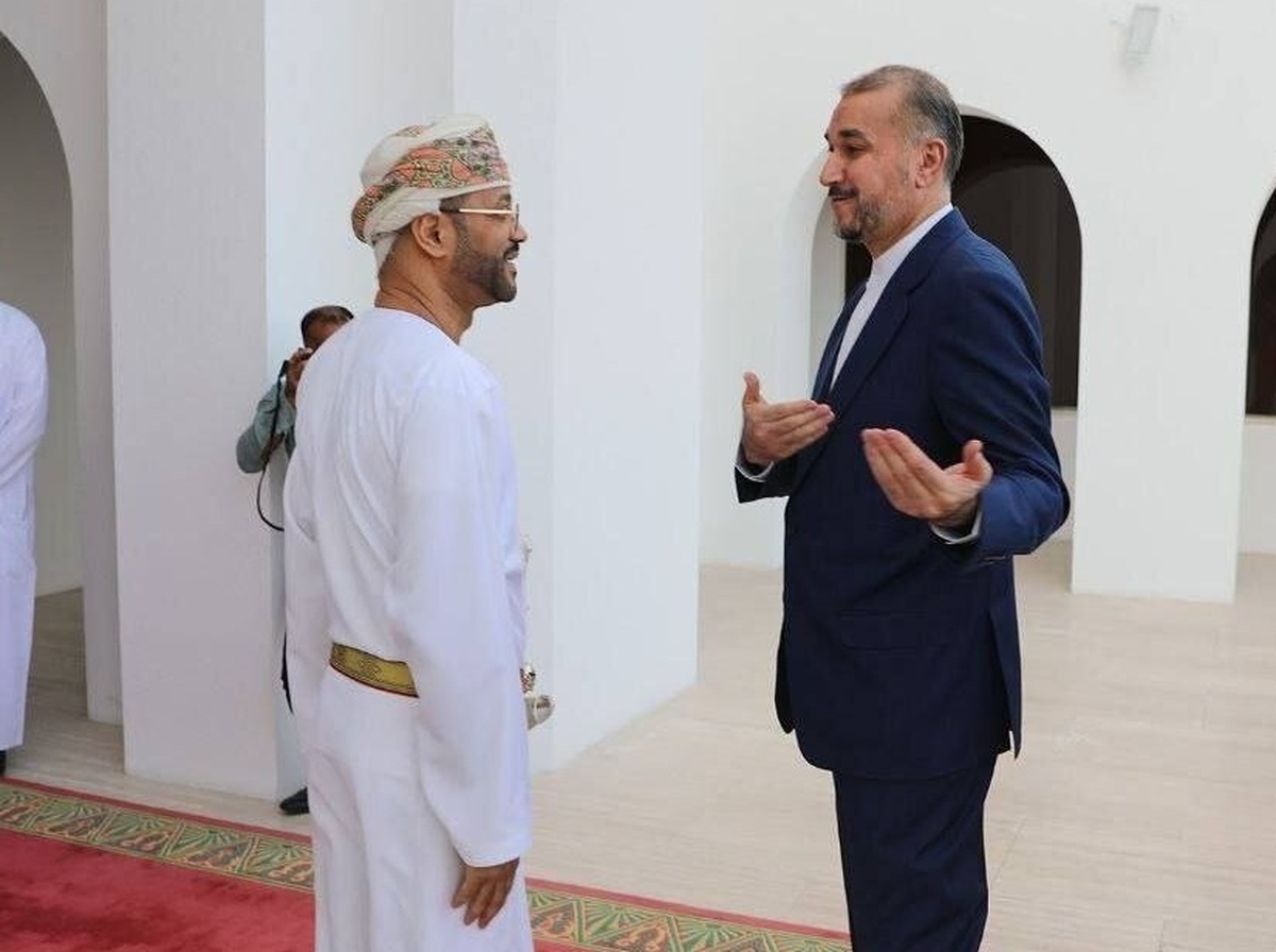 وزیر خارجه عمان: از ابتکار کاهش تنش در منطقه و اولویت‌دادن به ندای خرد حمایت می‌کنیم