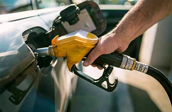 افزایش ۴۰ درصدی مصرف بنزین در ۳ سال گذشته/ مصرف به ۱.۴ لیتر در روز بر نفر رسیده