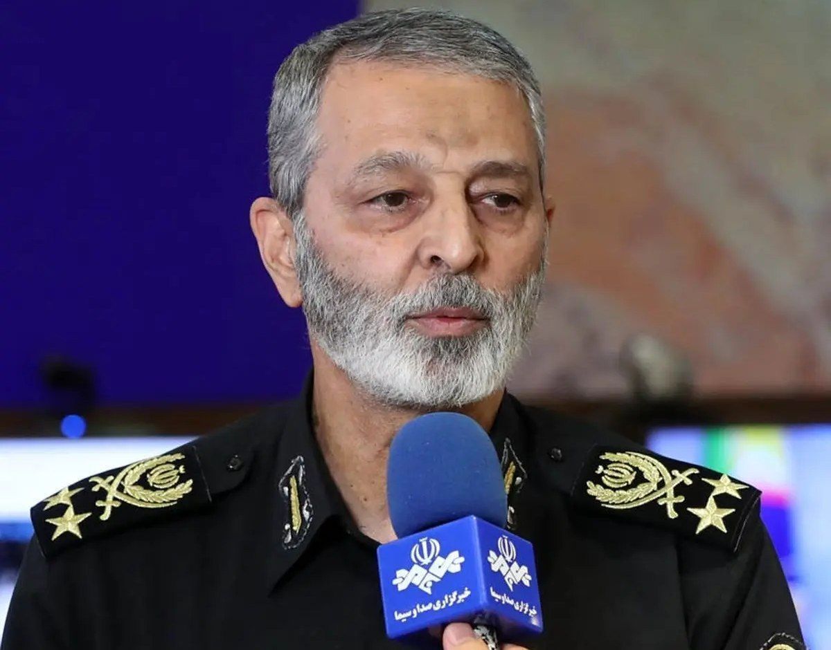 فرمانده کل ارتش درباره حمله ایران به اسرائیل:اگر آمریکا در حمایت از رژیم صهیونیستی بخواهند مداخله کند، تمام پایگاه‍های آن‌ها اهداف عملیاتی ما محسوب می‌شود