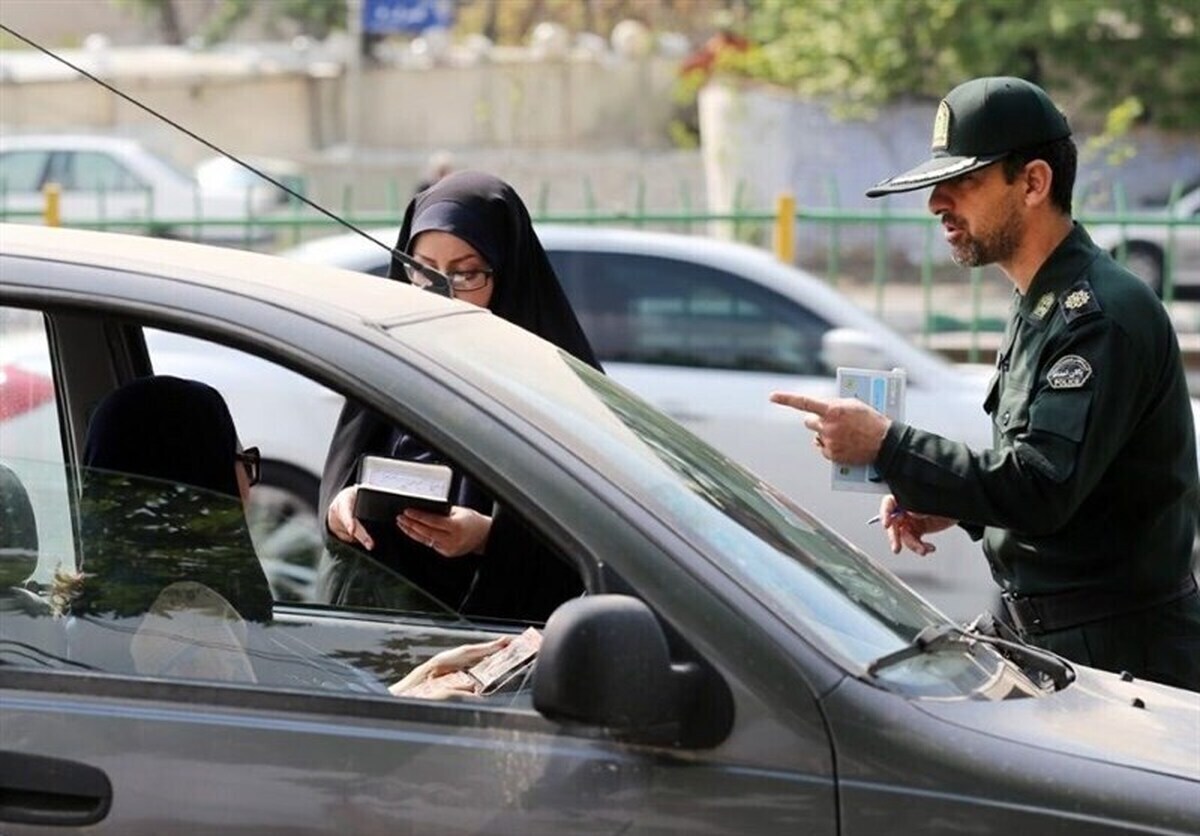 هشدار دادستان اصفهان به بی‌حجابها/ باید بدانند نه در اجتماع می‌توانند به سادگی تردد داشته باشند نه خدماتی از ادارات نهاد‌ها و اصناف دریافت خواهند کرد