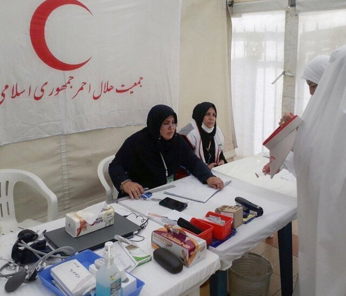 اولین گروه پزشکی ایران به حج عمره اعزام شد